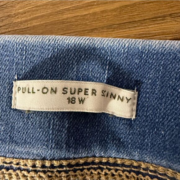 Wonderly pull on Women's Blue Jeans super skinny size 18w - Picture 6 of 7
